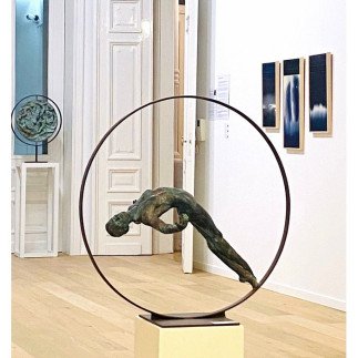 A Moment of Eternity – Expressive Bronze Sculpture | Myriam de LAFORREST